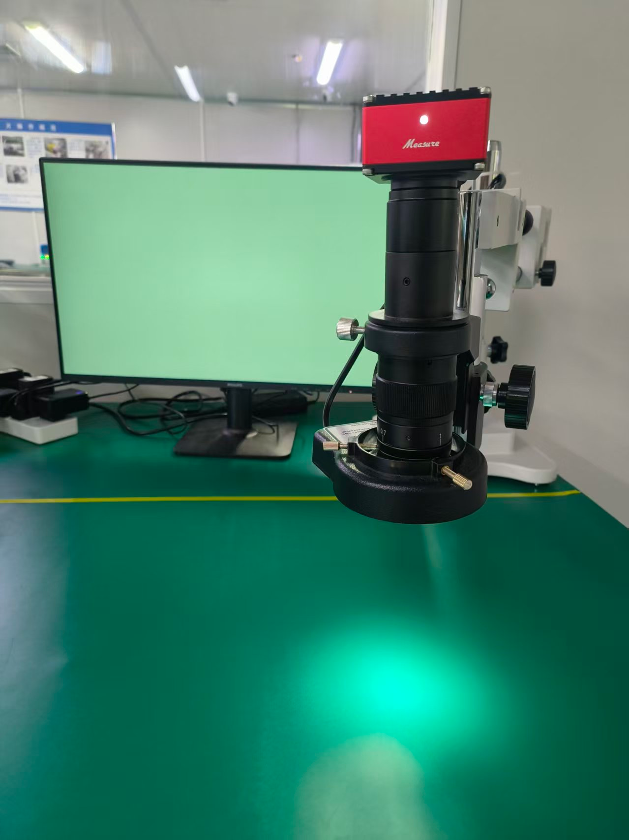 ���Ӳ�����΢��